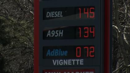 De ce costă carburanţii mai puțin în Bulgaria decât în România. Diferența ajunge la aproape 2 lei pe litru