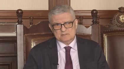 Analiză | Daniel Dăianu, consilier BNR: "Cetăţenii suferă. Reducerea deficitului stă pe umerii lor"