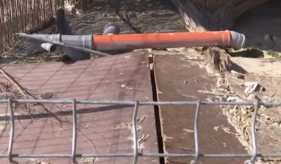 Pericole pe plajele din Năvodari. Ministrul Mediului: "Nu aţi fost supăraţi când aţi câştigat contractele"