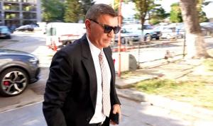 Aroganţa milionarului român care are 9 copii cu 4 femei diferite! A spus exact câţi bani câştigă în fiecare an