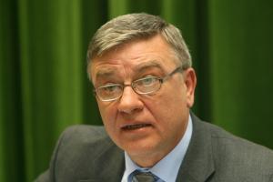 Ce pensie &icirc;ncasează Mircea Sandu de la Statul Rom&acirc;n. &bdquo;Nașul&rdquo; a luat bani frumoși și de la UEFA