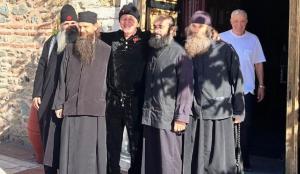 Suma uriaşă donată de Gigi Becali călugărilor de pe Muntele Athos: “Va fi sf&acirc;nt! Răm&acirc;ne &icirc;n istorie”
