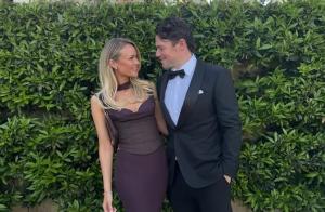 Milionarul celebru şi-a &icirc;nşelat soţia cu cea mai bună prietenă a ei şi riscă să piardă o avere la divorţ!