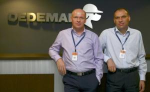 Lovitura de sute de milioane de euro dată &icirc;n Rom&acirc;nia de patronii Dedeman, fraţii Pavăl!