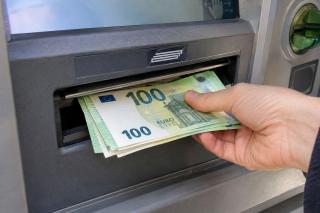 C&acirc;nd ar putea Rom&acirc;nia să adopte moneda euro. Expert: "Ne-ar trebui un deceniu să ne reparăm casa"