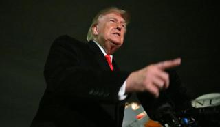 FT: Trump amenință Ucraina cu blocarea armelor şi pune presiune pe liderii europeni. "Sună pe toată lumea"