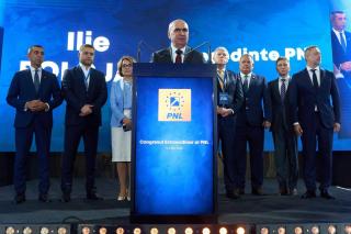 Congres PNL. Bolojan, singurul candidat la şefia partidului, după ce Veştea s-a răzg&acirc;ndit