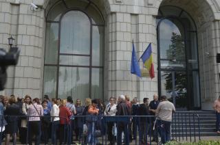 Grevă anunțată la ANAF, Vamă și Finanțe din cauza Legii salarizării: Pierdem p&acirc;nă la 4.000 de lei pe lună