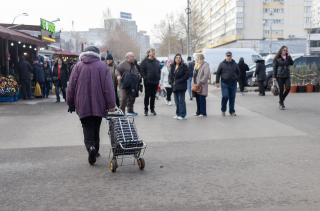 Economia Rom&acirc;niei a scăzut &icirc;n primul semestru din 2026. Economişti: Consumul privat, principalul factor
