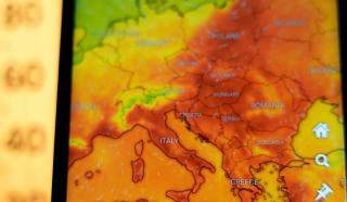 Toată ţara sub alertă de temperaturi extreme. Cod roşu de caniculă &icirc;n 7 judeţe, vijelii &icirc;n Capitală, de joi