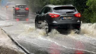 Ploi şi furtuni &icirc;n jumătate de ţară. Cum va fi vremea &icirc;n Bucureşti