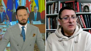 Istoric: Europa trebuie să înceapă discuţiile pentru un scut nuclear european. NATO este mort