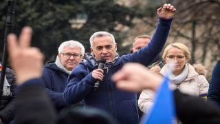 Candidatura lui Georgescu: 1.300 de contestaţii depuse pe numele lui la BEC. Rectorul SNSPA: "Dacă ajunge la putere, primul lucru e să încalce Constituţia"