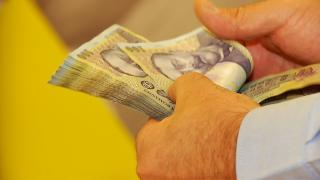 Legea pensiilor private ar putea ajunge la CCR. Doar pacienţii oncologici pot retrage toţi banii