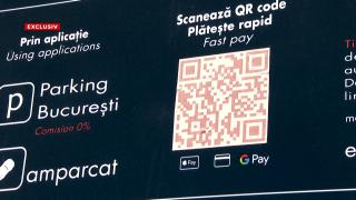 Primele reţineri după ancheta Observator. Au fost prinşi indivizii care lipeau coduri QR false în parcări
