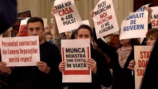 Austeritate pentru poliţişti, medici şi profesori. Cheltuielile vor fi reduse cu 10%