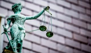 Val de proteste după conferinţa de la Curtea de Apel Bucureşti. Sute de oameni cer un sistem de justiţie curat