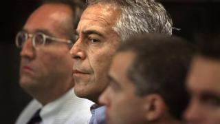 Cine sunt rom&acirc;nii pomeniţi &icirc;n documentele Epstein. Menţiuni &icirc;n peste 800 de fișiere