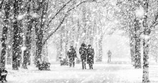 Cel mai sever episod de iarnă. Cod portocaliu de viscol, ninsori, strat de zăpadă de 50 cm. Vizată şi Capitala