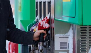 Războiul din Iran lovește buzunarele rom&acirc;nilor. Carburanții ar putea ajunge 10 lei/litru - Analiză AEI