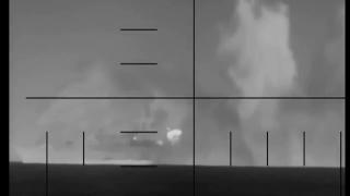 Momentul &icirc;n care un submarin american scufundă o navă de război iraniană cu 180 de oameni la bord