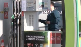 Ungaria, a doua ţară din UE care plafonează preţurile la carburanţi. C&acirc;t costă să faci plinul peste graniţă