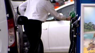 6.200 de firme vor beneficia de subvenţii la plata motorinei. Buget de 650 de milioane de lei alocat de Guvern