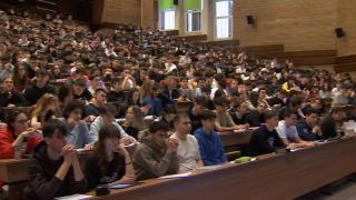 Nou caz de hărțuire la UBB. Profesor de la Teatru, acuzat că ar fi abuzat și ar fi făcut avansuri studentelor