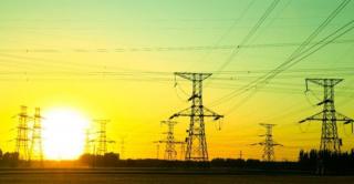 Cine sunt marii consumatori care discută reducerea consumului de energie. Măsurile luate &icirc;n calcul