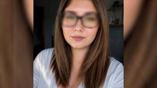 Ea e t&acirc;năra de 27 de ani, ucisă de soţ &icirc;n Vrancea. Ioana lasă &icirc;n urmă un băieţel şi o familie fr&acirc;ntă de durere