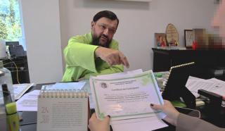Marius Văduva, confruntat după ce a păcălit bolnavii de cancer: "C&acirc;ți pacienți ai clinicii dvs. au murit?"