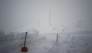 Ninsori masive la munte. Transalpina, &icirc;nchisă circulației din cauza vremii nefavorabile