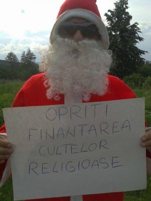 Protestarii strigă “Vrem spitale, nu catedrale!”. Ce răspunde Patriarhia