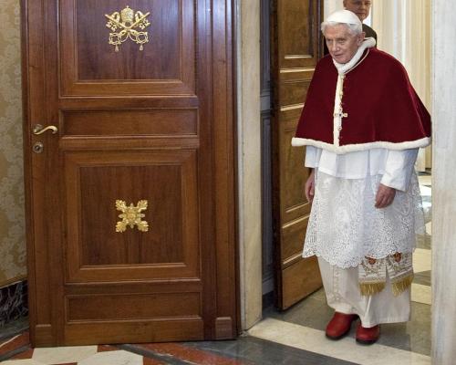 Adevaratul motiv pentru care Papa Benedict al XVI-lea a renuntat la Pontificat