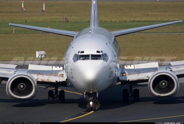 1.000 de aparate Boeing 737 vor fi inspectate in urma unor probleme de siguranta