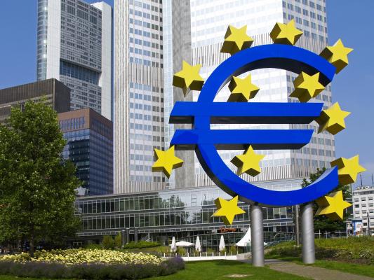Mii de protestatari au blocat accesul in Banca Centrala Europeana