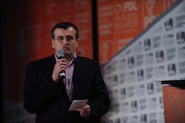 DEMISII SI DEMITERI IN PDL. Cristian Preda, suspendat sase luni