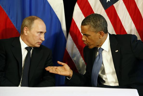 Putin e acuzat de Obama că are o atitudine "ostilă" faţă de Rusia