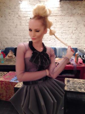 La ceas aniversar, amintiri de ieri și azi cu Octavia Geamănu