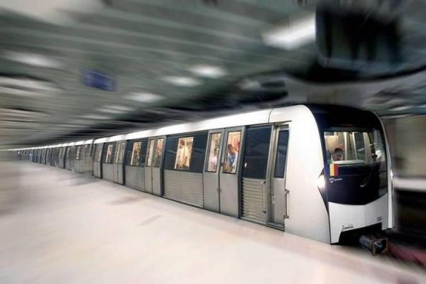 Program prelungit la metrou şi RATB după meciul România - Irlanda de Nord