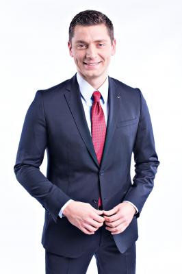 Vrei mai mult: Valentin Butnaru, 21 momente speciale: "Primul sărut. Să fi avut vreo 10 ani"