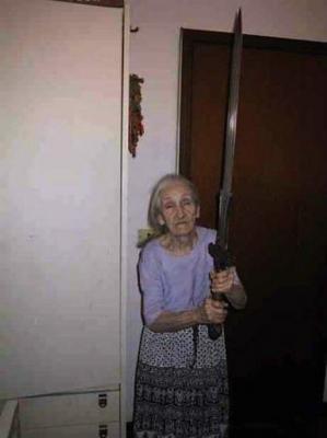 Sabia MALEFICĂ! Aceasta este ARMA ANTICRISTULUI!