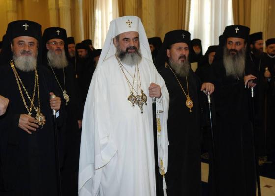 Apelul Patriarhiei: „Nu renunțați la religie!”