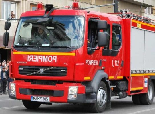 Incendiu de proporţii la rafinăria din Piteşti!