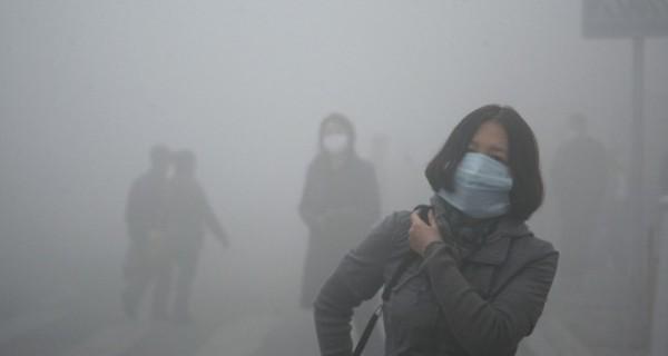Poluarea pune stăpânire pe China! Agenţiile de turism vor să atragă vizitatori cu asigurările de smog