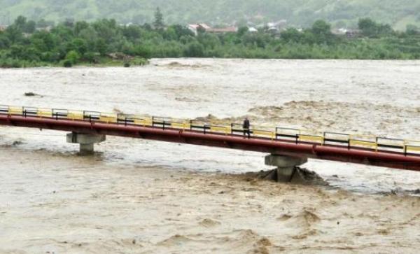 ATENŢIE! Trei râuri, sub COD GALBEN