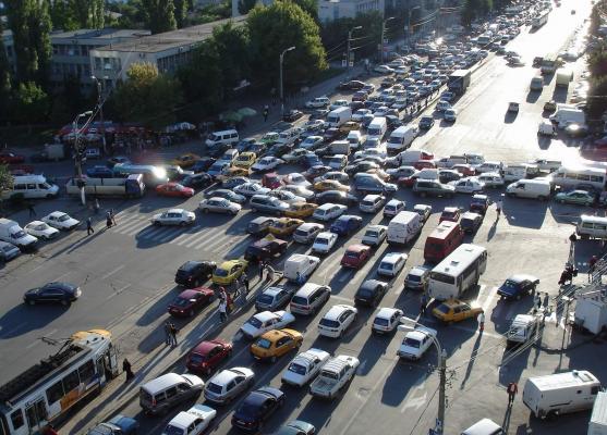 Atenţie, şoferi! Trafic restricţionat în Capitală. Zonele afectate