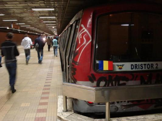 Lovitură de teatru! Sinucigaşul de la metrou era AVOCATUL LUI DAN ADAMESCU!