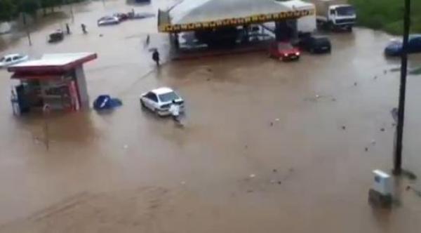 Imagini ale APOCALIPSEI! Un oraş din Balcani, inundat în doar câteva minute