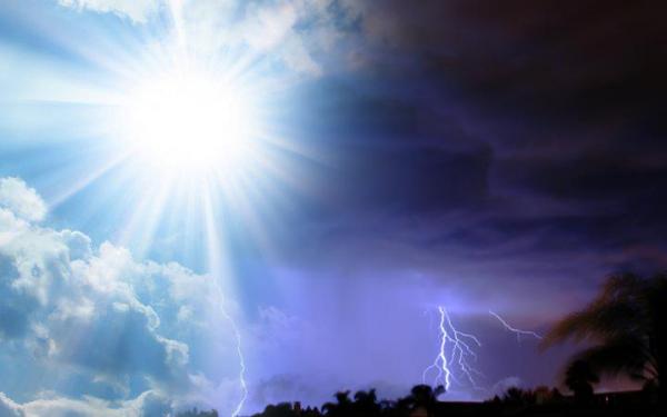 Nu scăpăm de vreme rea. Mâine avem nevoien de umbrele. PROGNOZA METEO